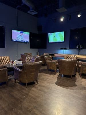 Distill - A Local Bar
