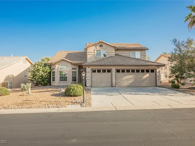 5133 Burr Oak Dr